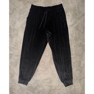 NWT Victoria’s Secret Black Velour Jogger Pants Size Large Drawstring Waist